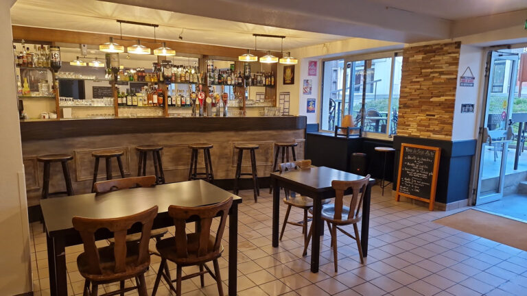 restaurant bar les Marais Comtois